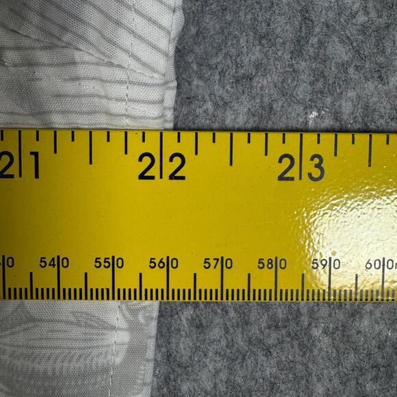 Simms Shirt Mens Size Medium White Short Sleeve Pocket Fishing Lightweight - Picture 7 of 11